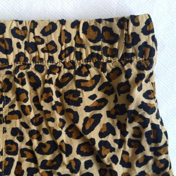 old navy leopard print lightweight rayon pull-on shorts 12-18 months baby girl - Picture 5 of 5